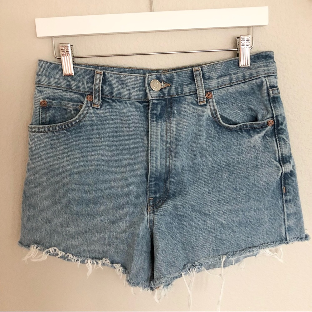 Zara ultra high waisted cut off shorts